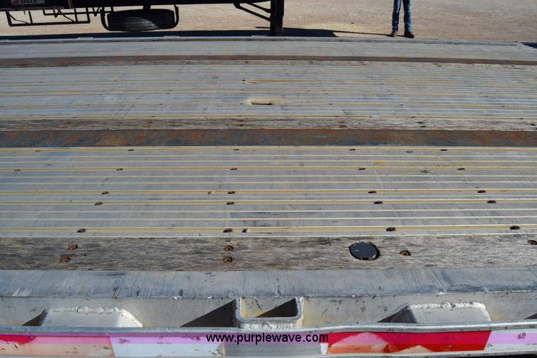 image for item K4920 2003 Transcraft DTL-2100 drop deck trailer