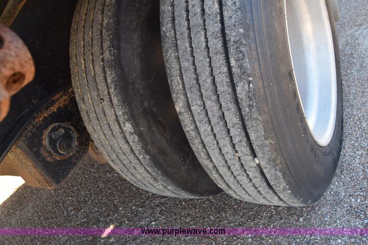 image for item K4920 2003 Transcraft DTL-2100 drop deck trailer