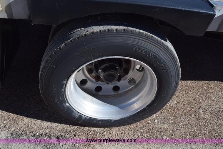 image for item K4920 2003 Transcraft DTL-2100 drop deck trailer