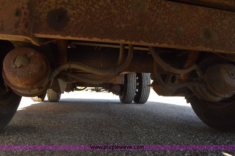 image for item K4920 2003 Transcraft DTL-2100 drop deck trailer