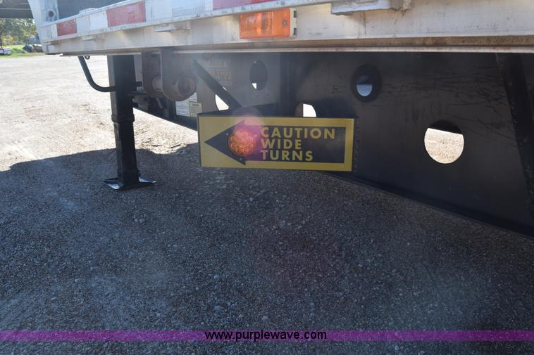image for item K4920 2003 Transcraft DTL-2100 drop deck trailer