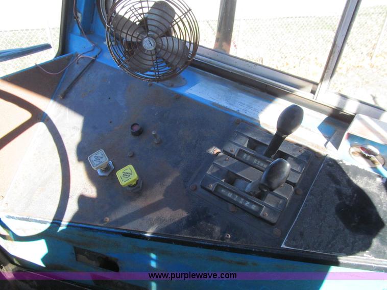 image for item L1830 1989 Ottawa 50 yard spotter truck