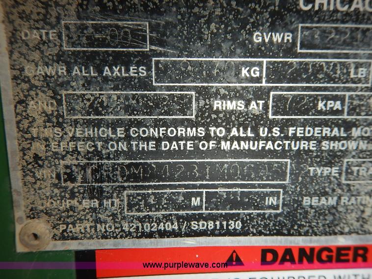 image for item L3509 2001 Great Dane flatbed trailer