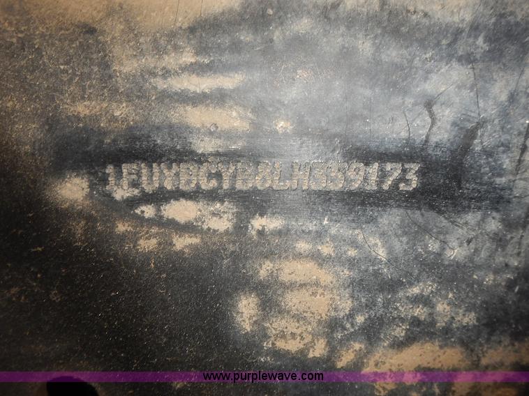 image for item L3569 1990 Freightliner FLD semi truck