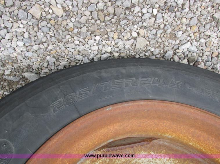 image for item L4127 1995 Trailmobile G1JA-1UAL dry van trailer