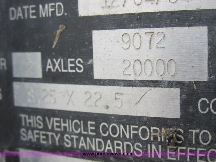 image for item L4127 1995 Trailmobile G1JA-1UAL dry van trailer