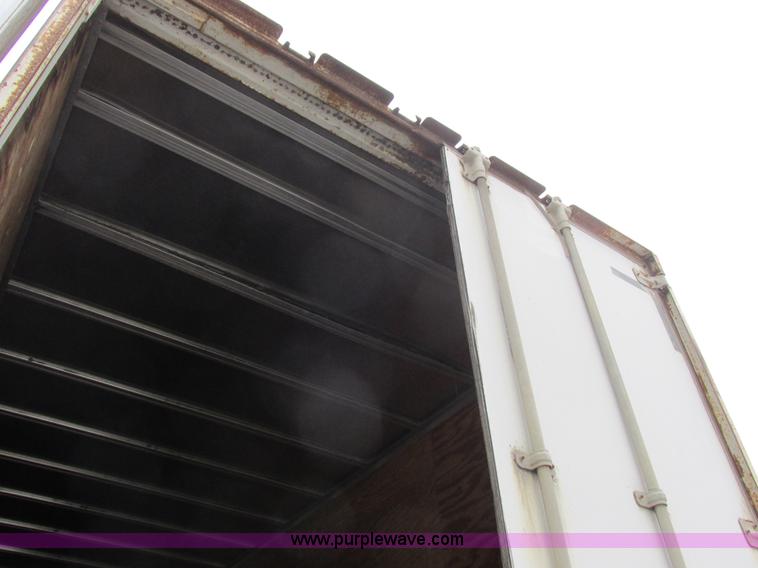 image for item L4127 1995 Trailmobile G1JA-1UAL dry van trailer