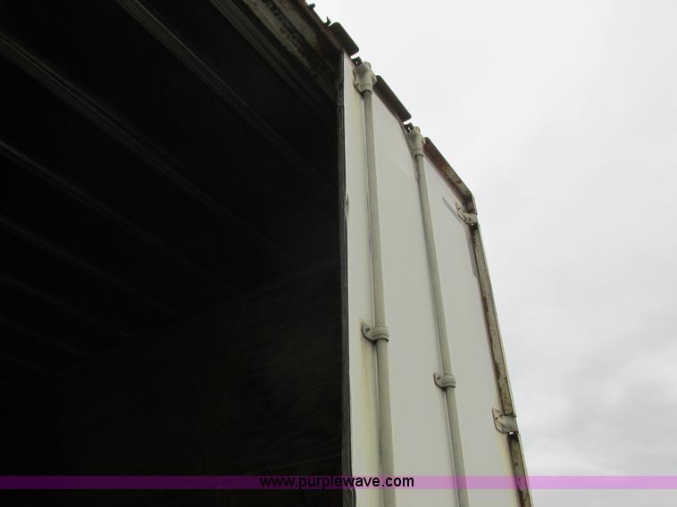 image for item L4127 1995 Trailmobile G1JA-1UAL dry van trailer