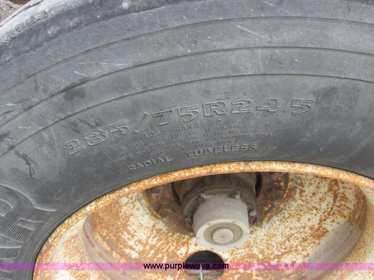 image for item L4127 1995 Trailmobile G1JA-1UAL dry van trailer