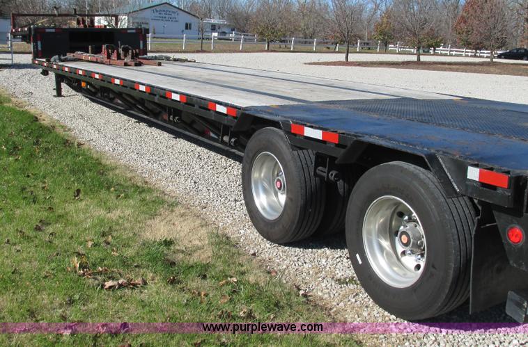 image for item L5325 1996 Doonan drop deck trailer