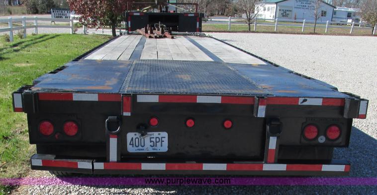 image for item L5325 1996 Doonan drop deck trailer