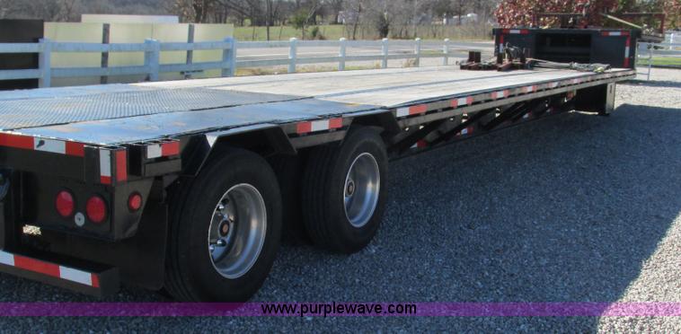 image for item L5325 1996 Doonan drop deck trailer
