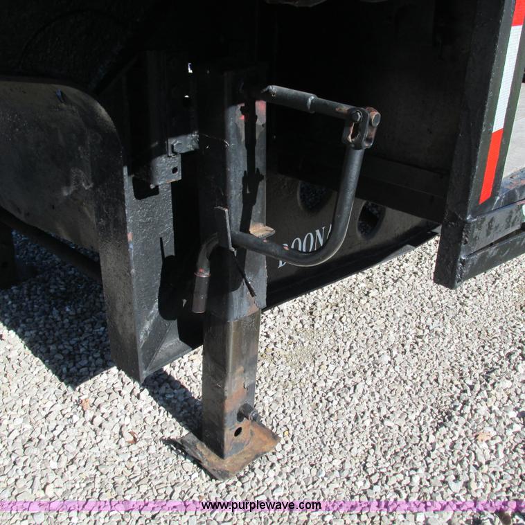 image for item L5325 1996 Doonan drop deck trailer