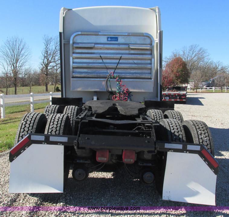 image for item L5327 2002 Kenworth W900L semi truck