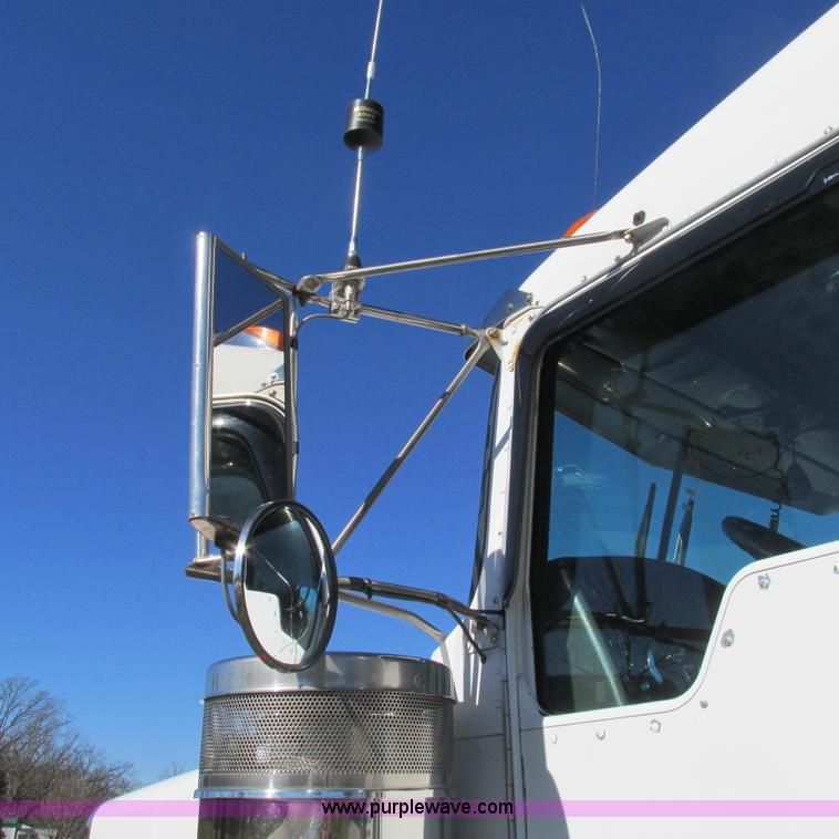 image for item L5327 2002 Kenworth W900L semi truck