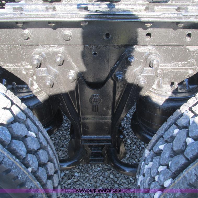 image for item L5327 2002 Kenworth W900L semi truck