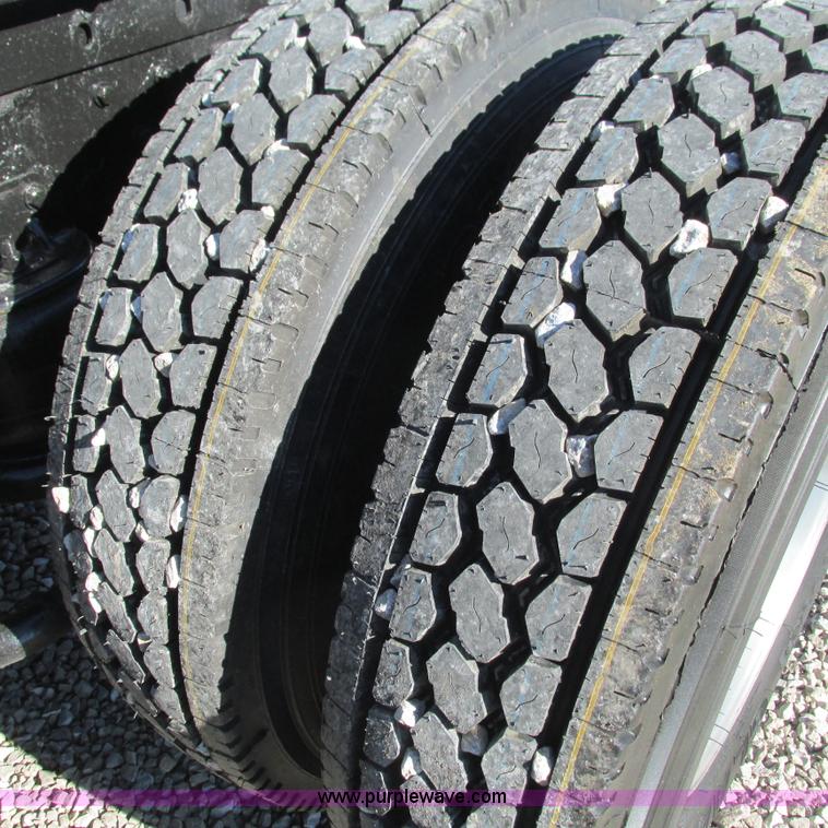 image for item L5327 2002 Kenworth W900L semi truck