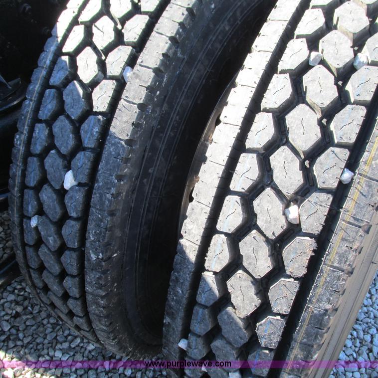 image for item L5327 2002 Kenworth W900L semi truck