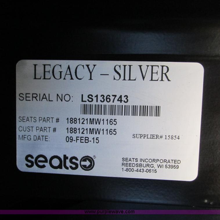 image for item L5327 2002 Kenworth W900L semi truck