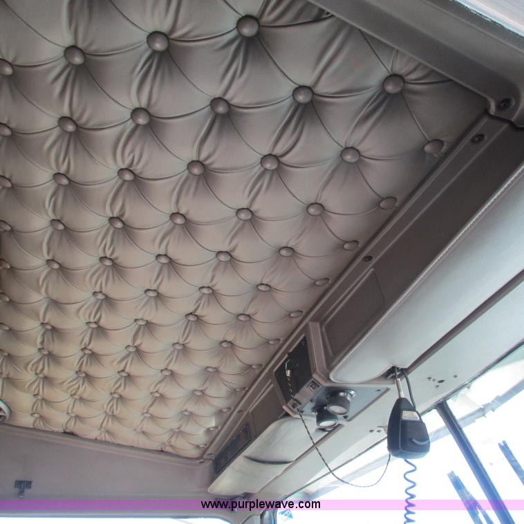 image for item L5327 2002 Kenworth W900L semi truck