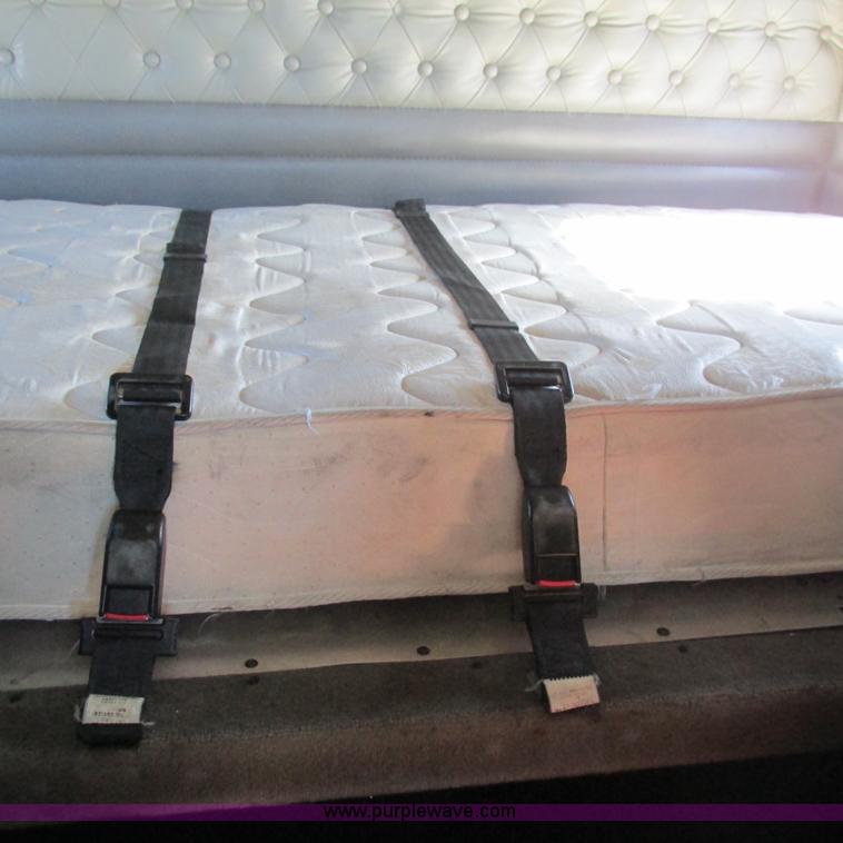 image for item L5327 2002 Kenworth W900L semi truck