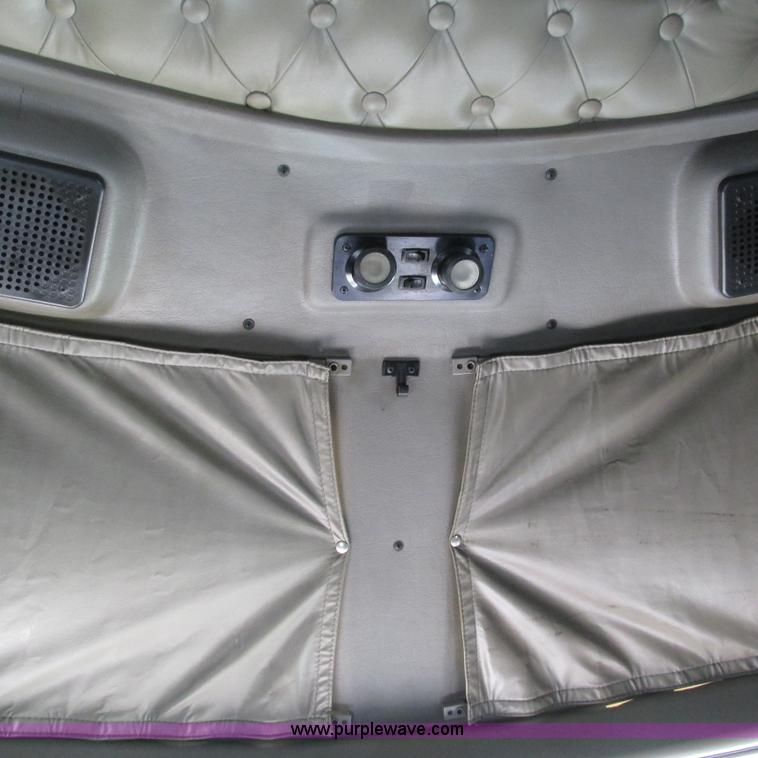 image for item L5327 2002 Kenworth W900L semi truck