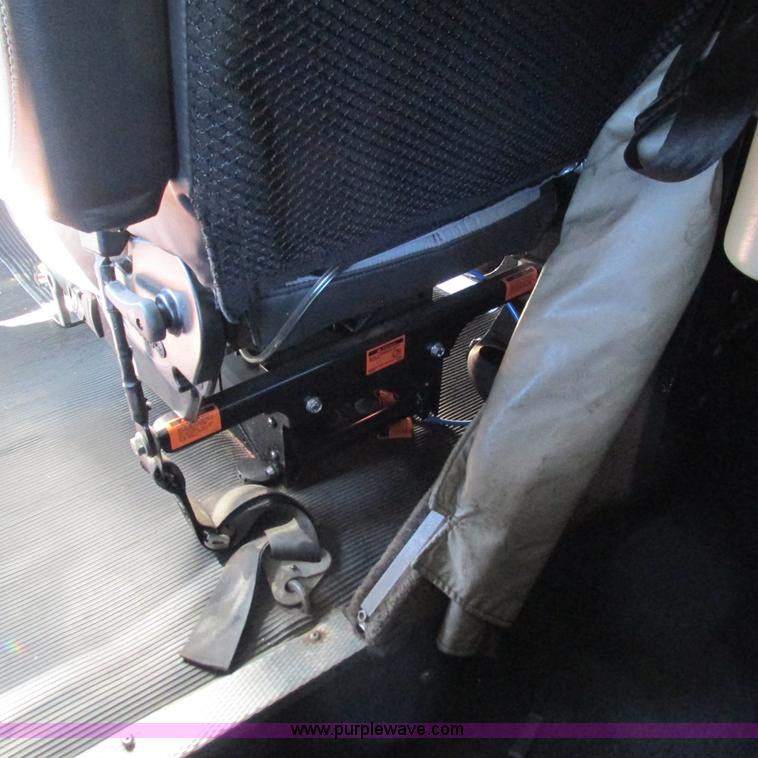 image for item L5327 2002 Kenworth W900L semi truck