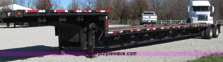 image for item L5330 1996 Doonan 48208143 drop deck trailer