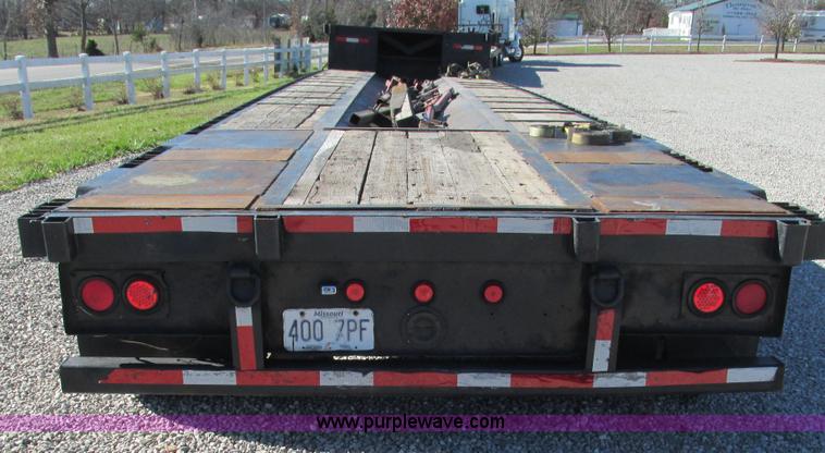 image for item L5330 1996 Doonan 48208143 drop deck trailer