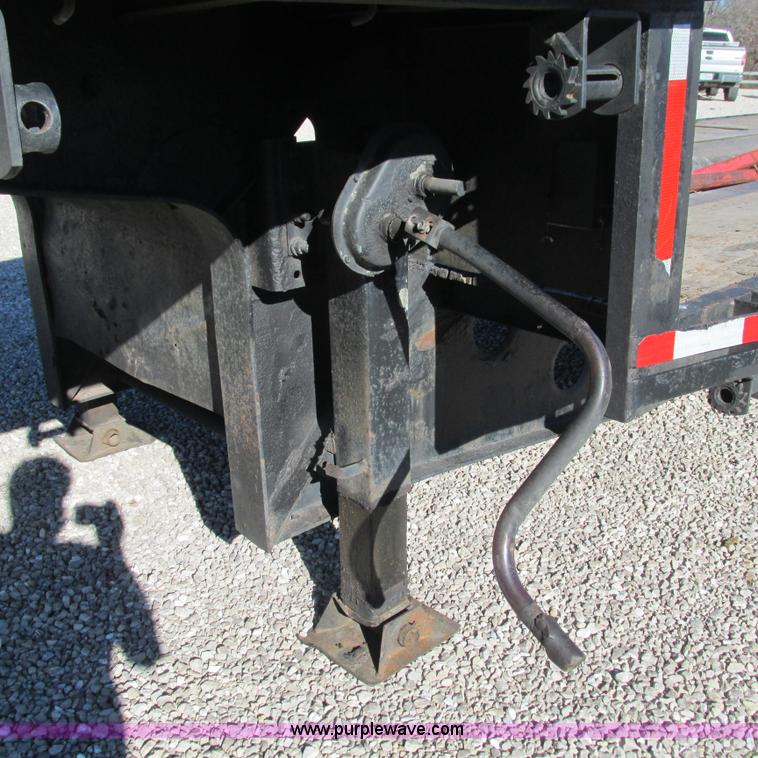 image for item L5330 1996 Doonan 48208143 drop deck trailer