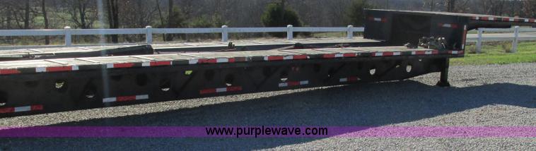 image for item L5330 1996 Doonan 48208143 drop deck trailer
