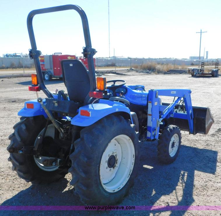 image for item AW9376 2011 New Holland TC29D MFWD tractor