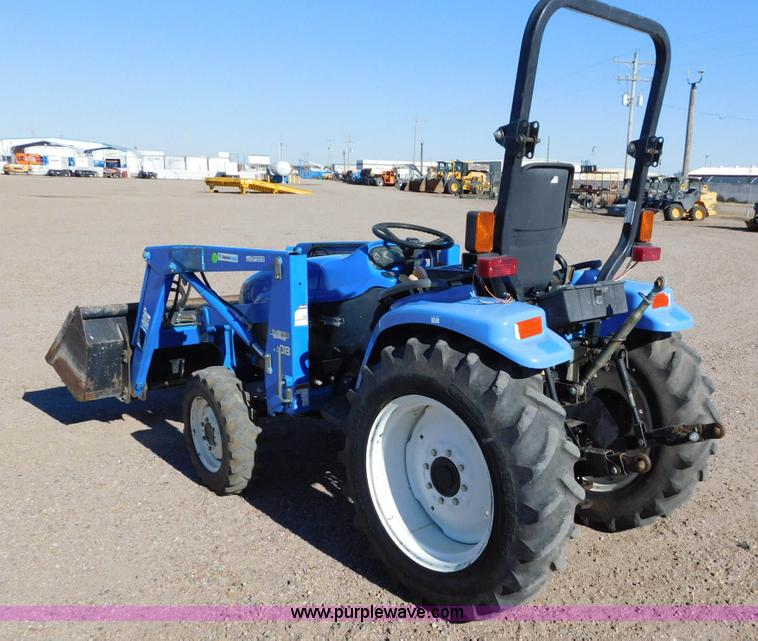 image for item AW9376 2011 New Holland TC29D MFWD tractor
