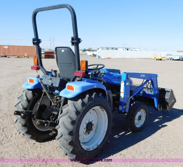 image for item AW9376 2011 New Holland TC29D MFWD tractor