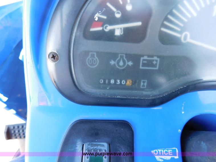 image for item AW9376 2011 New Holland TC29D MFWD tractor