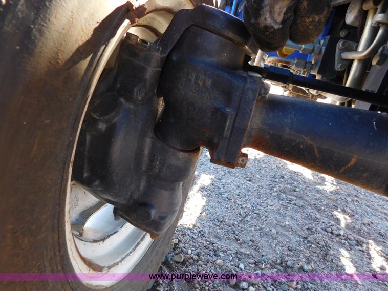 image for item AW9376 2011 New Holland TC29D MFWD tractor