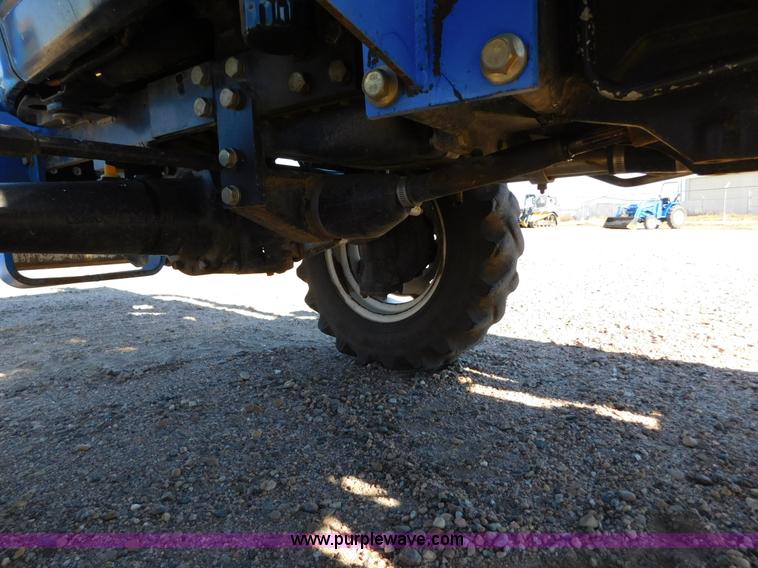 image for item AW9376 2011 New Holland TC29D MFWD tractor