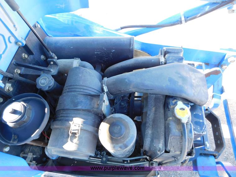 image for item AW9376 2011 New Holland TC29D MFWD tractor