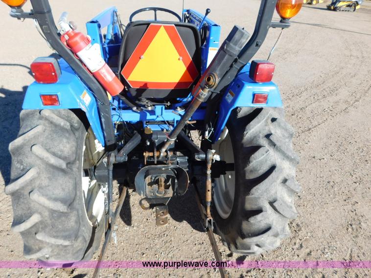 image for item AW9377 2011 New Holland TC30 MFWD tractor