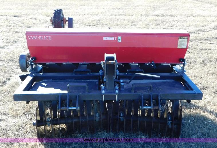 image for item AW9395 Kasco K05-1682 variable slice grass drill