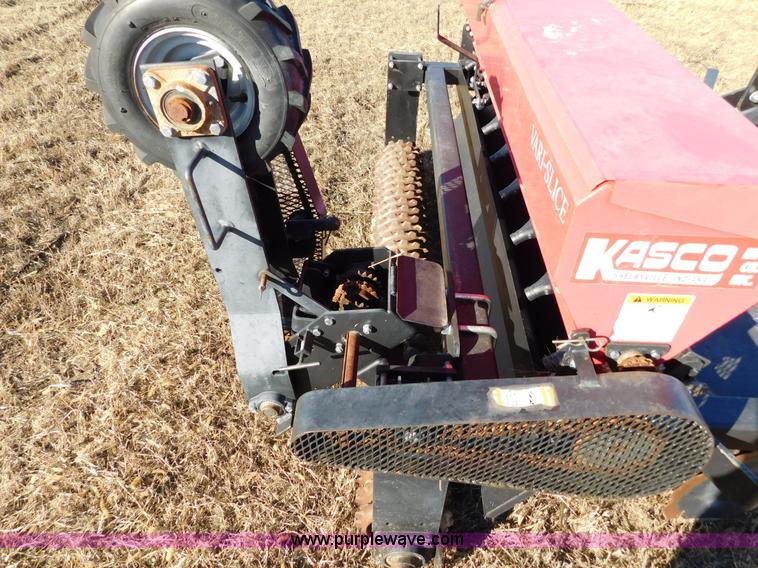 image for item AW9395 Kasco K05-1682 variable slice grass drill