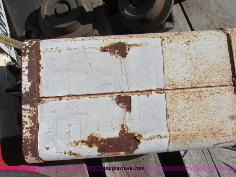 image for item BK9073 Coffin hoist