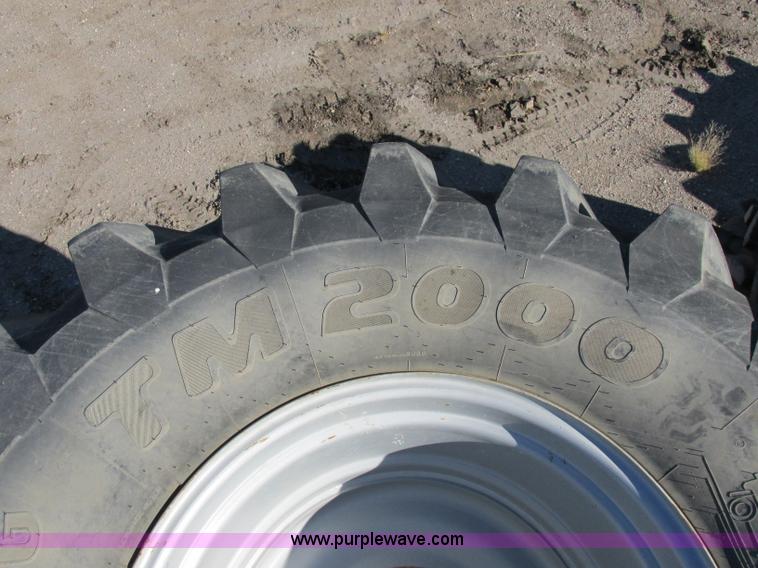 image for item BK9123 (2) Trelleborg TM2000 900/160R32 tires