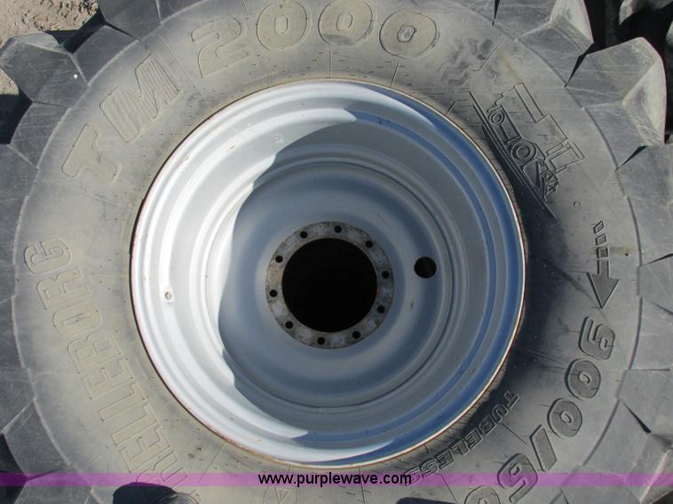 image for item BK9123 (2) Trelleborg TM2000 900/160R32 tires