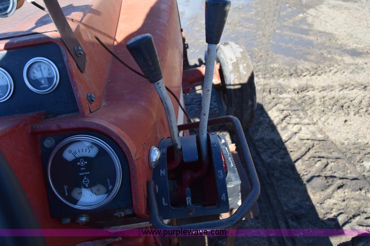 image for item BK9854 International 766 tractor