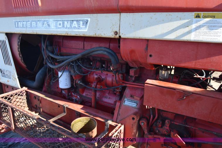 image for item BK9854 International 766 tractor