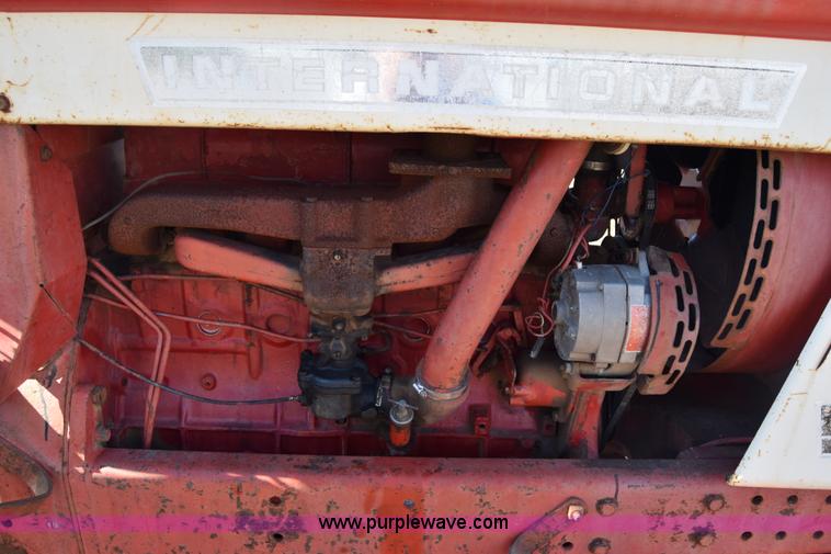 image for item BK9854 International 766 tractor