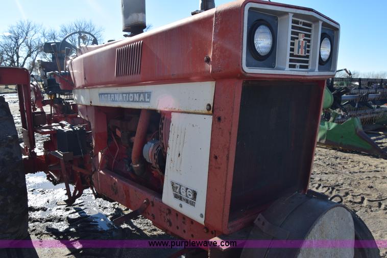 image for item BK9854 International 766 tractor