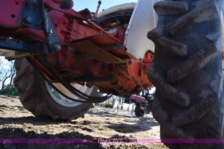 image for item BK9859 Satoh S650G tractor