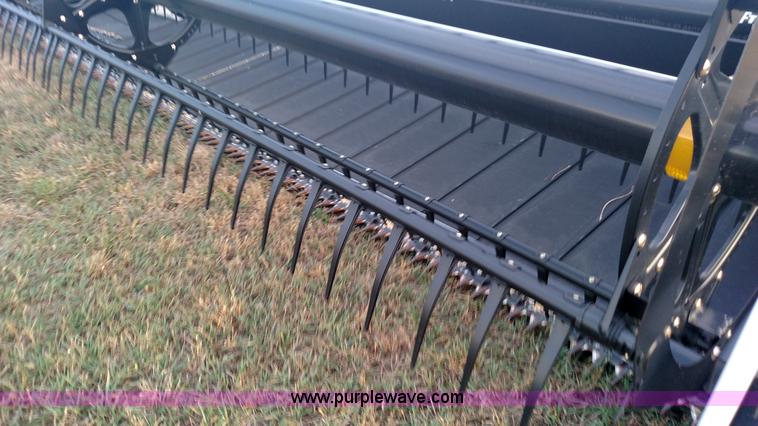 image for item BR9415 2015 MacDon FD75 flex head